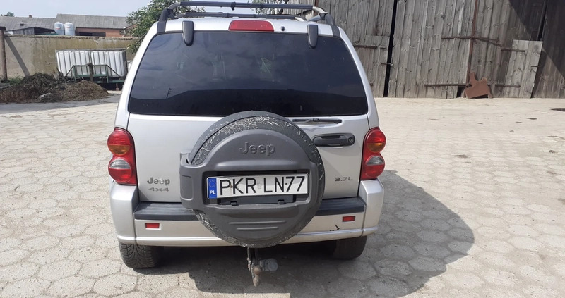 Jeep Cherokee cena 22000 przebieg: 327666, rok produkcji 2002 z Brwinów małe 16